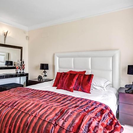 Yolo Spaces - Sotogrande - Puerto Boutique Apartment Exteriör bild