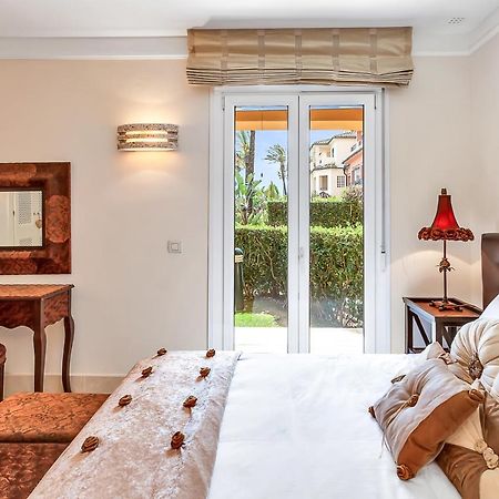 Yolo Spaces - Sotogrande - Puerto Boutique Apartment Exteriör bild