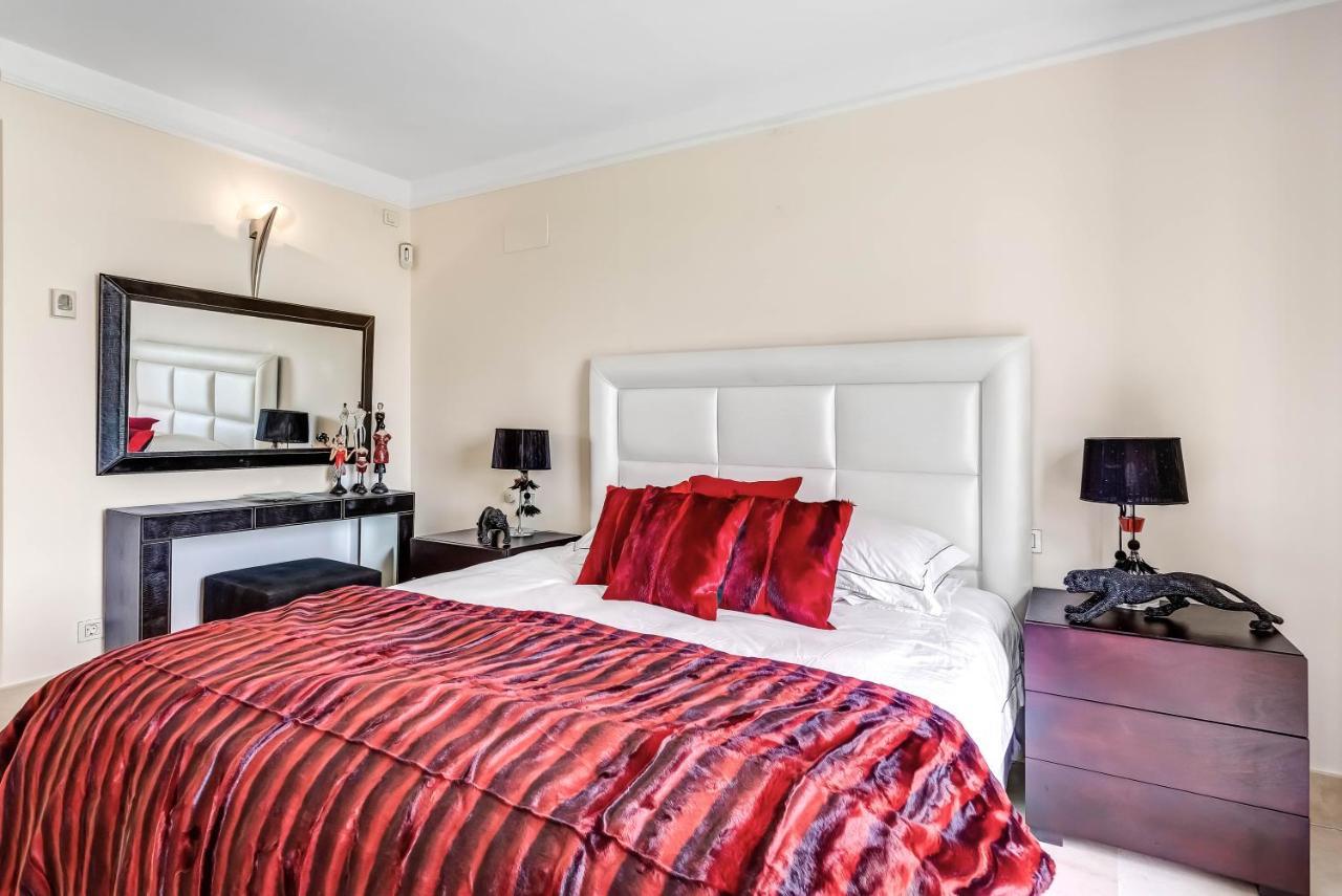 Yolo Spaces - Sotogrande - Puerto Boutique Apartment Exteriör bild