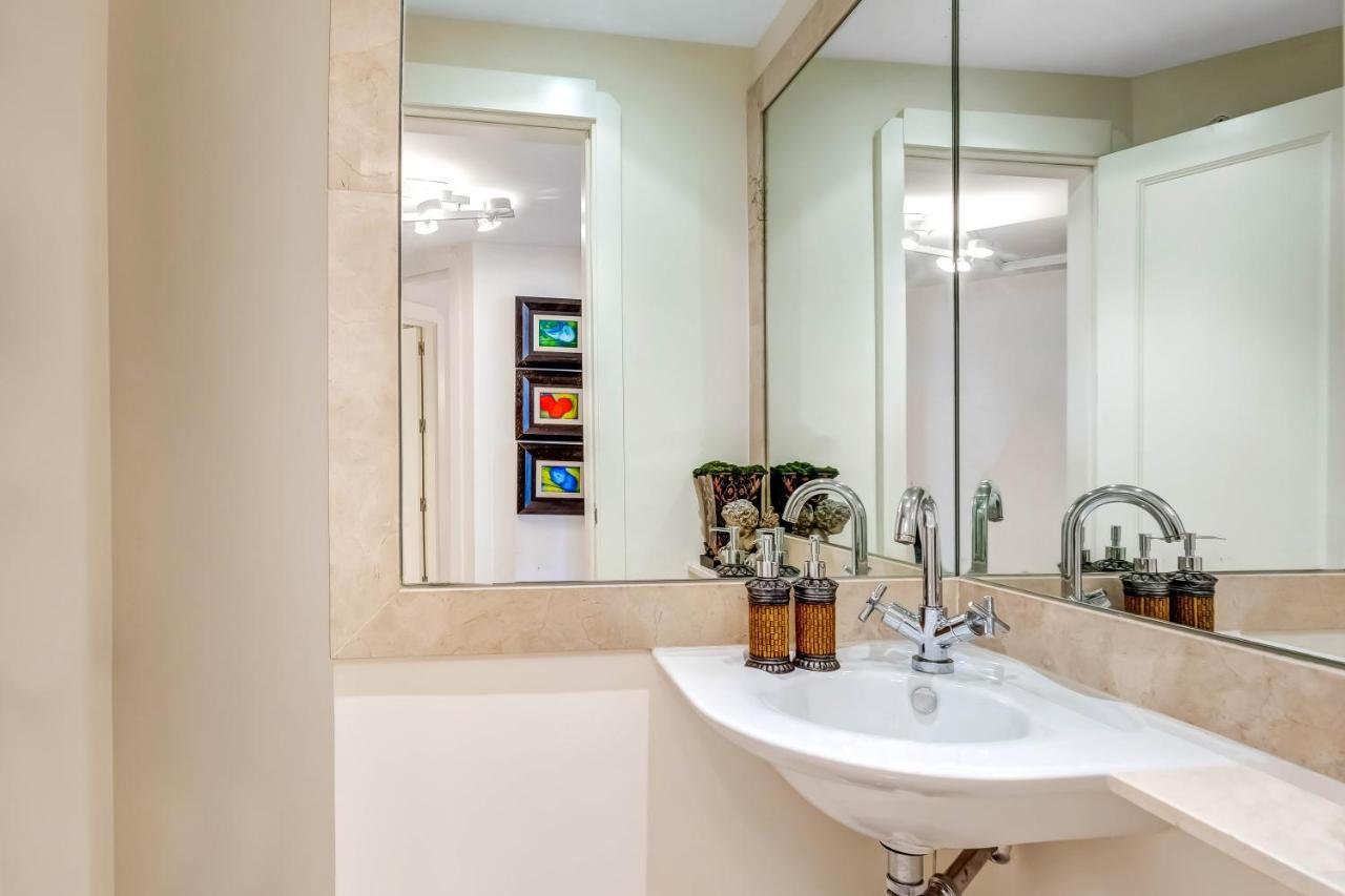 Yolo Spaces - Sotogrande - Puerto Boutique Apartment Exteriör bild