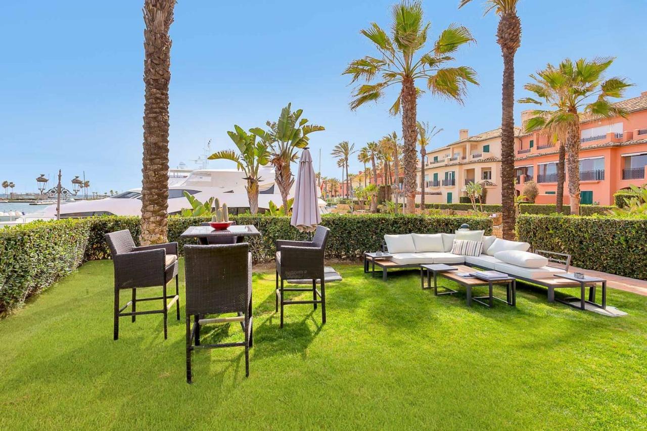Yolo Spaces - Sotogrande - Puerto Boutique Apartment Exteriör bild
