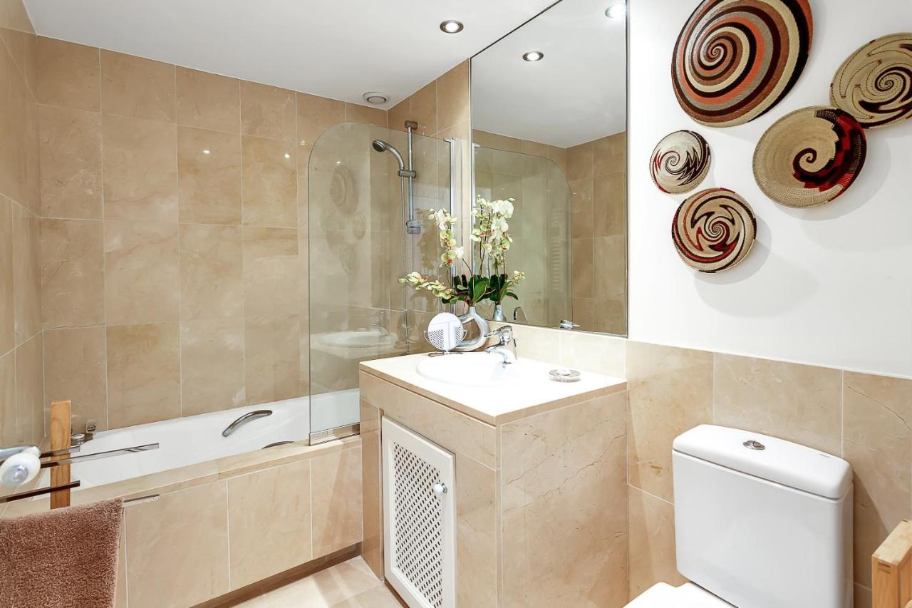 Yolo Spaces - Sotogrande - Puerto Boutique Apartment Exteriör bild